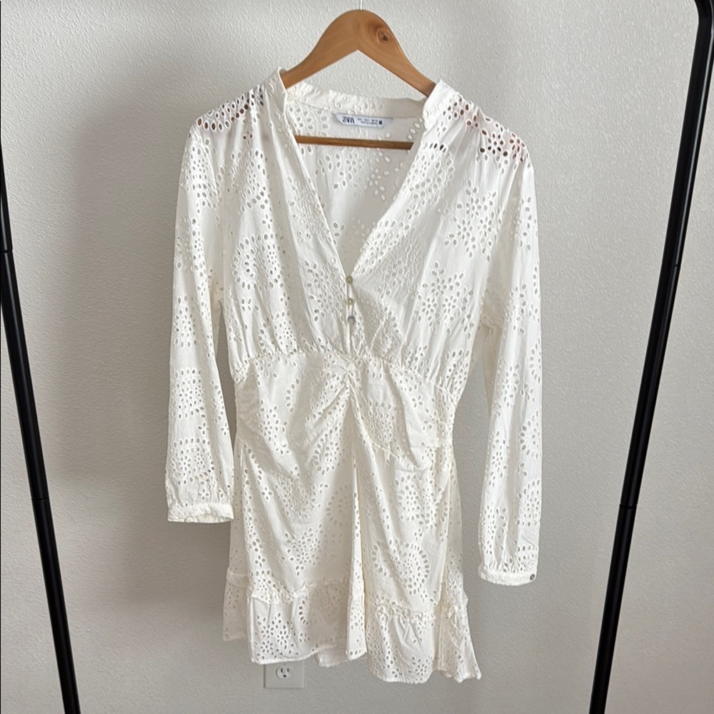 Zara White Long Sleeve Dress